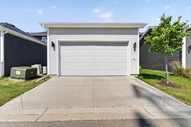 2569 Wildcat Drive, Fitchburg, WI 53711