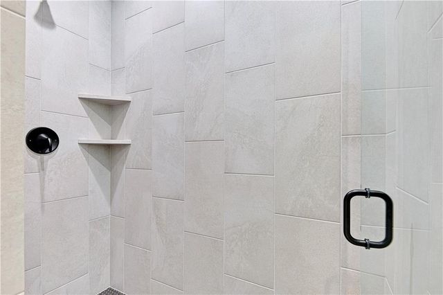 22141 W 94th Terrace, Lenexa, KS 66220