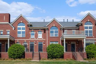 3253 Newbury Place, Troy, MI 48084