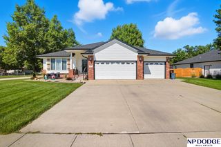 1320 Brewer Drive, Fremont, NE 68025