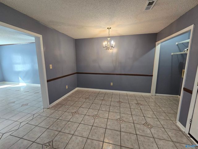 11539 Jade Lane SE, Huntsville, AL 35803