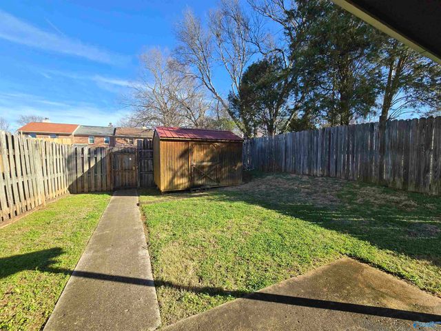 11539 Jade Lane SE, Huntsville, AL 35803