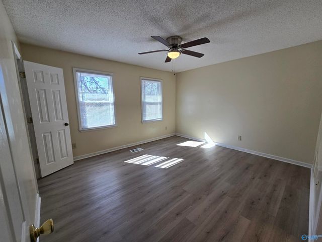 11539 Jade Lane SE, Huntsville, AL 35803