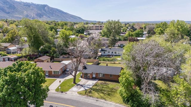 1115 E COLLINS BLVD, Ogden, UT 84404