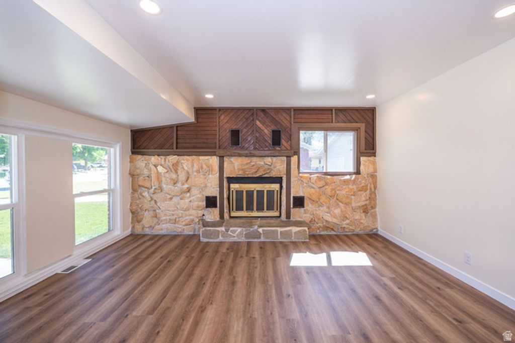 Image 3 of property listing at 1115 E COLLINS BLVD, Ogden, UT 84404