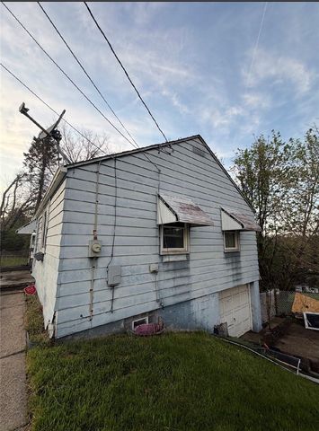 2200 Orchard Hill Rd, Jefferson Hills, PA 15332