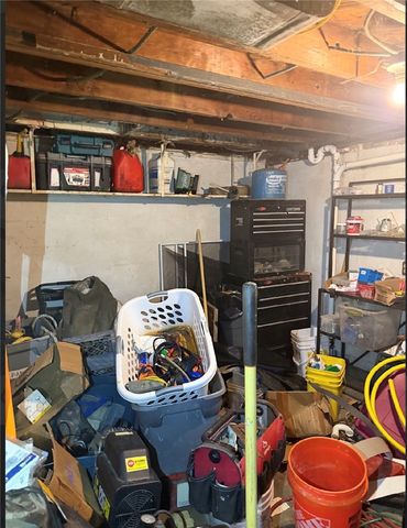 2200 Orchard Hill Rd, Jefferson Hills, PA 15332
