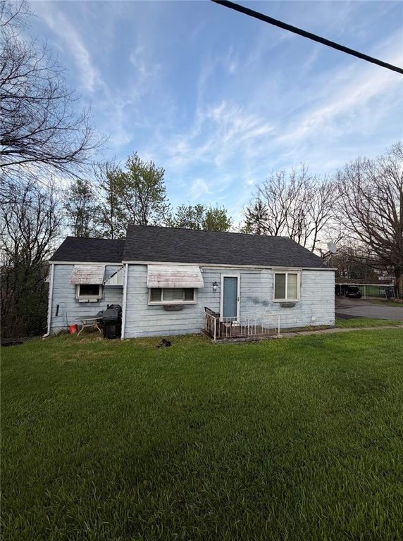 2200 Orchard Hill Rd, Jefferson Hills, PA 15332