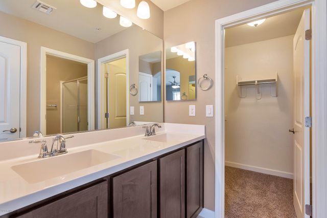 240 W Juniper Avenue Unit 1147, Gilbert, AZ 85233