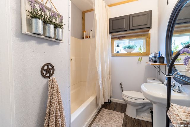 703 E Highland, San Antonio, TX 78210