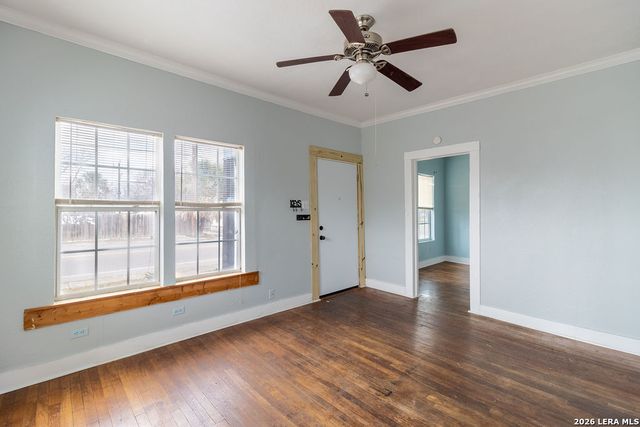 703 E Highland, San Antonio, TX 78210