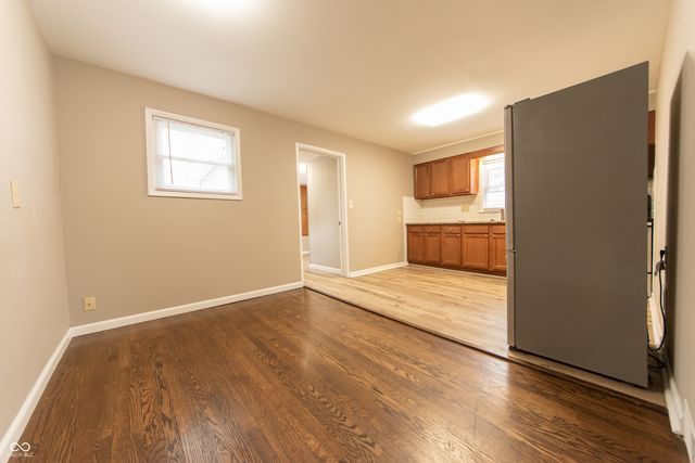 1609 Meridian Street, Columbus, IN 47201