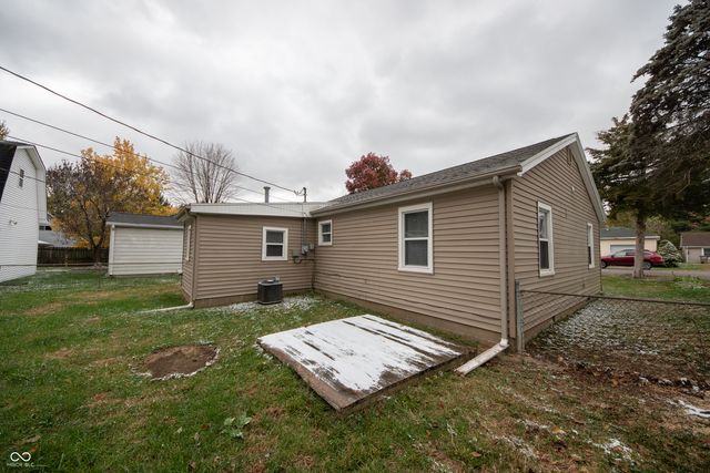 1609 Meridian Street, Columbus, IN 47201