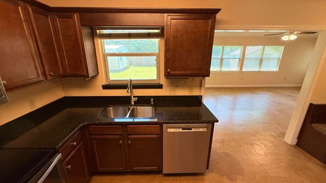 21 Mary Esther Drive, Mary Esther, FL 32569