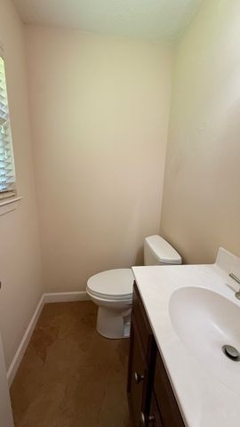 21 Mary Esther Drive, Mary Esther, FL 32569