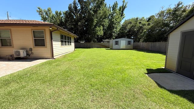 21 Mary Esther Drive, Mary Esther, FL 32569