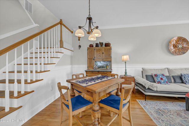 205 Silver Sloop Way, Carolina Beach, NC 28428