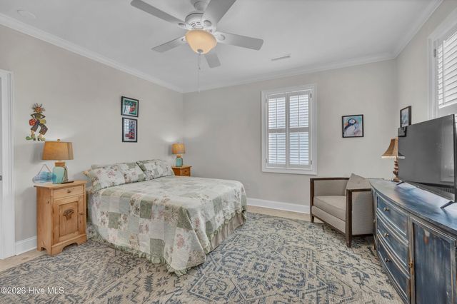 205 Silver Sloop Way, Carolina Beach, NC 28428