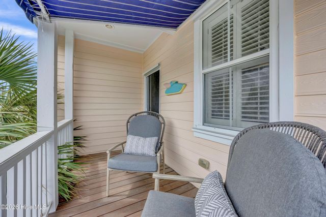 205 Silver Sloop Way, Carolina Beach, NC 28428