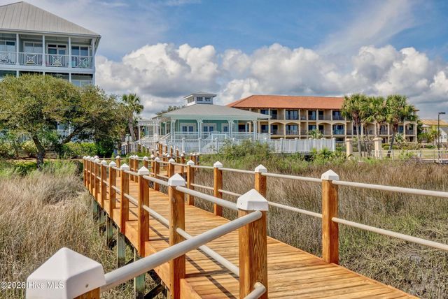205 Silver Sloop Way, Carolina Beach, NC 28428