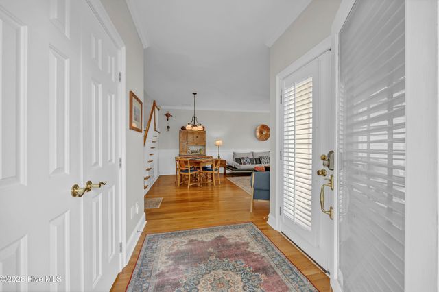 205 Silver Sloop Way, Carolina Beach, NC 28428
