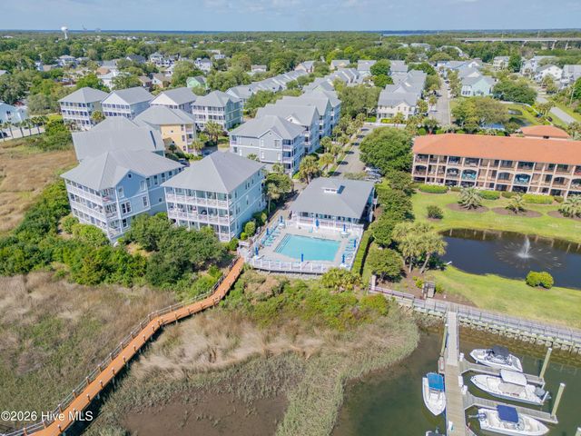 205 Silver Sloop Way, Carolina Beach, NC 28428