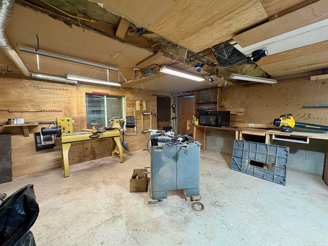 1020 Windwood Lane, West Lafayette, IN 47906