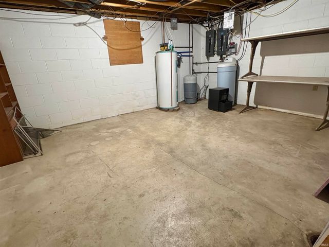 1020 Windwood Lane, West Lafayette, IN 47906