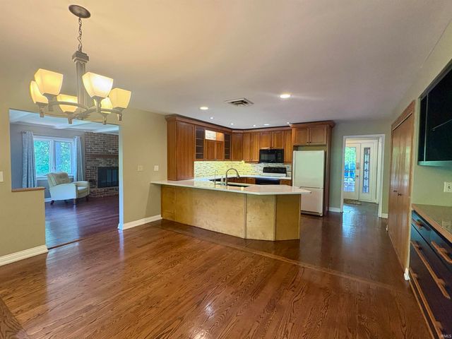 1020 Windwood Lane, West Lafayette, IN 47906