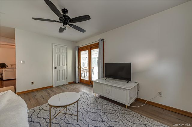 105 Rumford Road, Kings Park, NY 11754