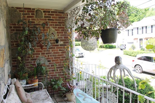 30 Marwood Road, Worcester, MA 01602