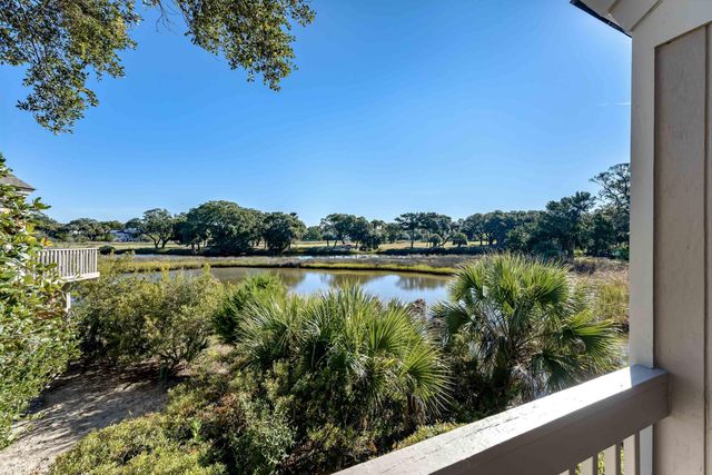 811 Treeloft Trace, Seabrook Island, SC 29455