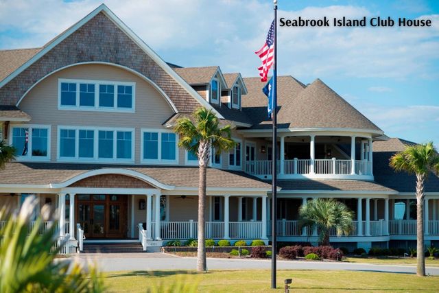 811 Treeloft Trace, Seabrook Island, SC 29455