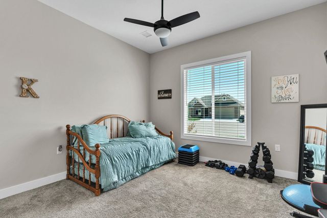 744 N Thornton Ct, Wichita, KS 67235