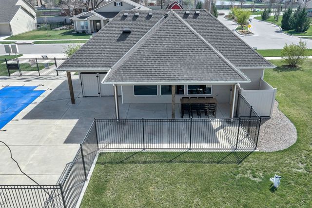 744 N Thornton Ct, Wichita, KS 67235