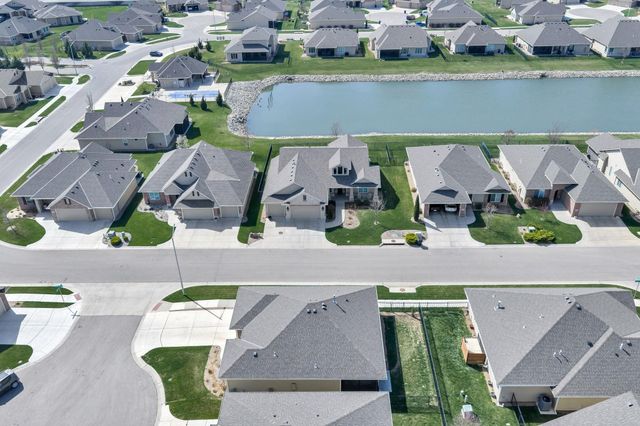 744 N Thornton Ct, Wichita, KS 67235