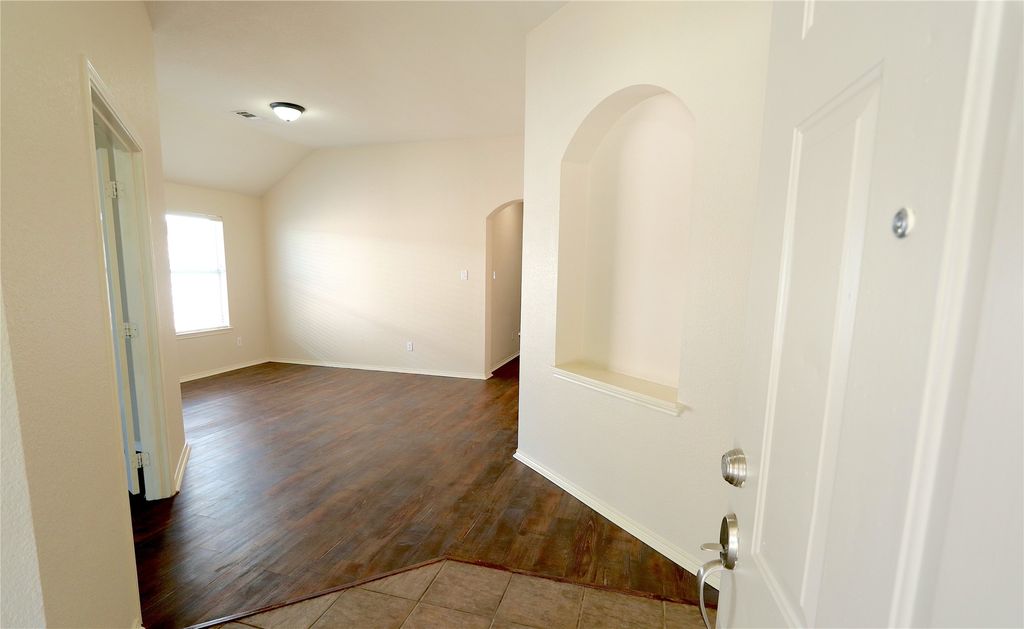 1000 Warbler Lane, Aubrey, TX 76227 — photo 5