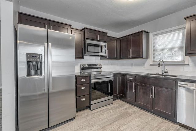 2815 NW 44th Street, Oklahoma City, OK 73112