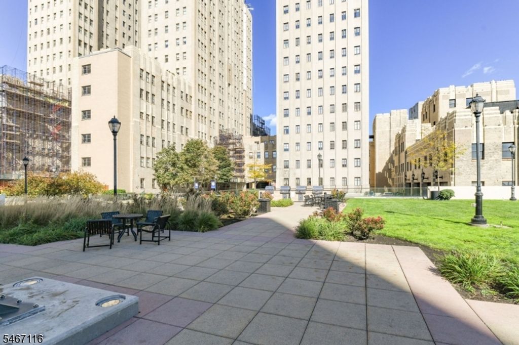 4 Beacon Way Unit 1601, Jersey City, NJ 07304 — photo 5