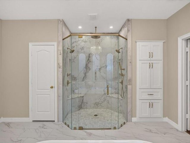 202 W Larah Lane, Houston, TX 77094