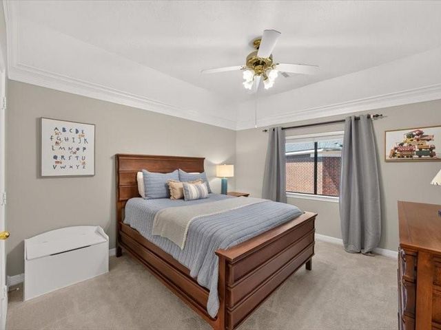 202 W Larah Lane, Houston, TX 77094
