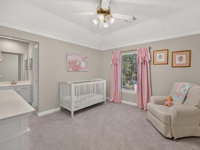 202 W Larah Lane, Houston, TX 77094
