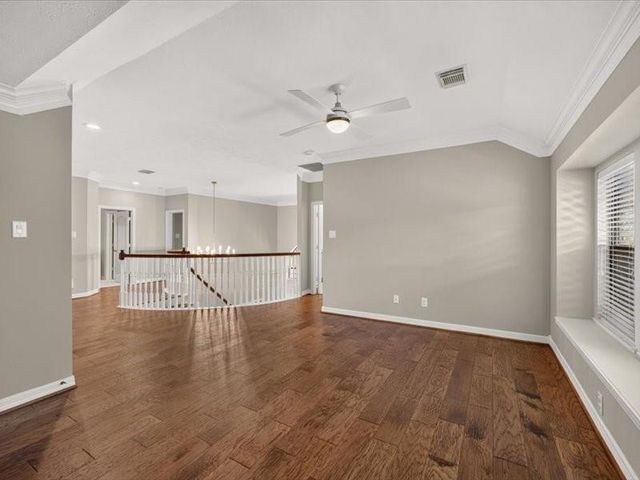 202 W Larah Lane, Houston, TX 77094