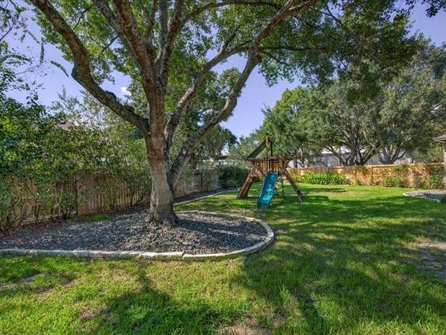 202 W Larah Lane, Houston, TX 77094