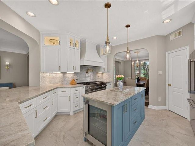 202 W Larah Lane, Houston, TX 77094