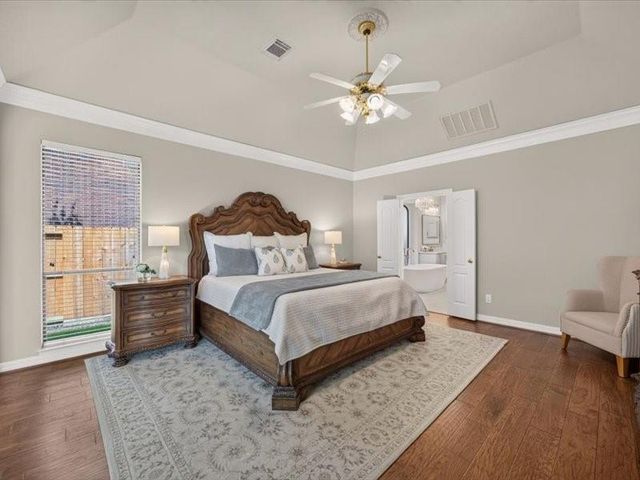 202 W Larah Lane, Houston, TX 77094