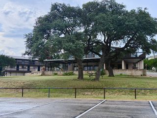 2386 Colleen Dr, Canyon Lake, TX 78133