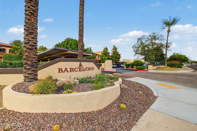7008 E Gold Dust Avenue Apt 214, Paradise Valley, AZ 85253