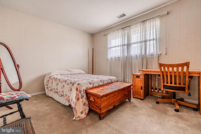 112 ELMTOWNE BLVD, Hammonton, NJ 08037