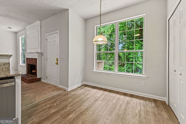 320 Magnolia Walk Lane, Atlanta, GA 30349